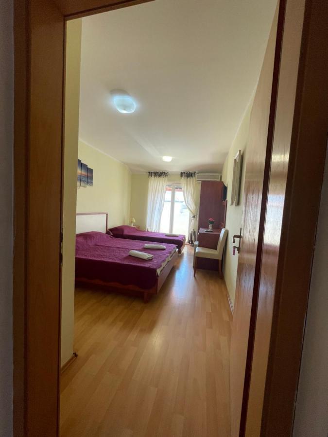 Pag Marina Rooms & Apartment Exterior foto