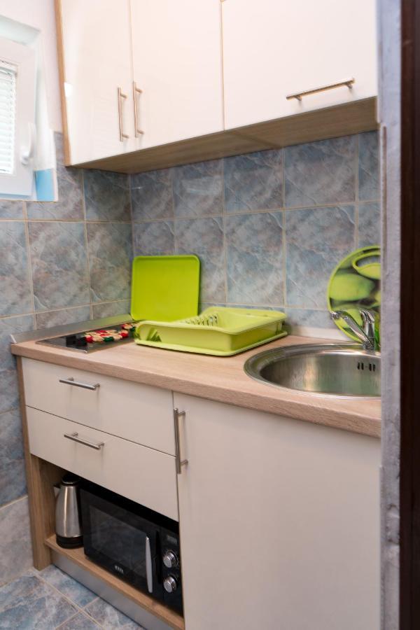 Pag Marina Rooms & Apartment Exterior foto